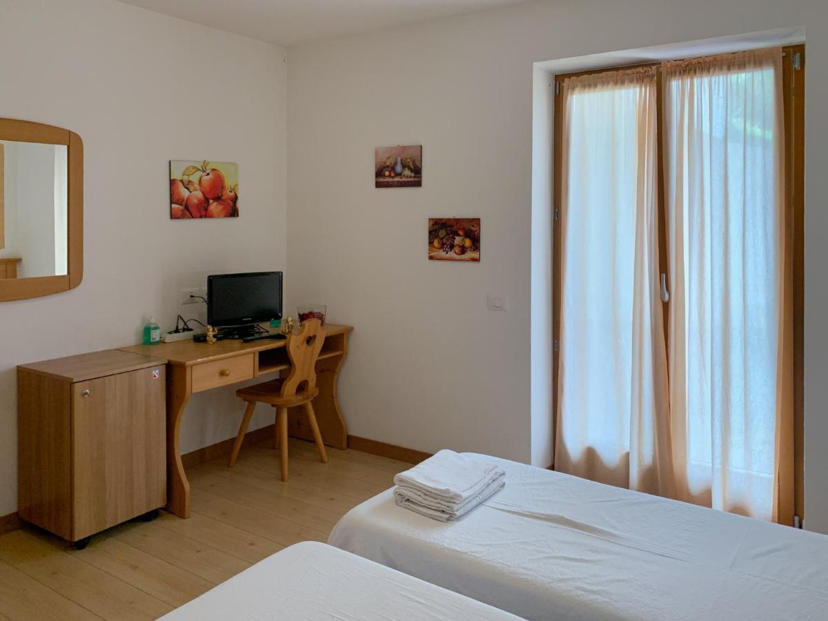 Agritur Al Vigneto Panzió Trento Kültér fotó