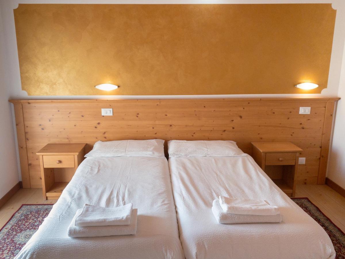 Agritur Al Vigneto Panzió Trento Kültér fotó